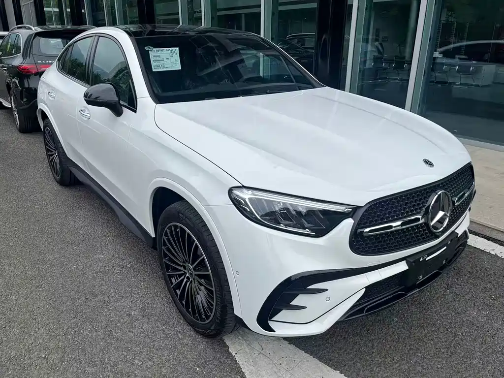 Mercedes-Benz GLC Coupe — фото 1