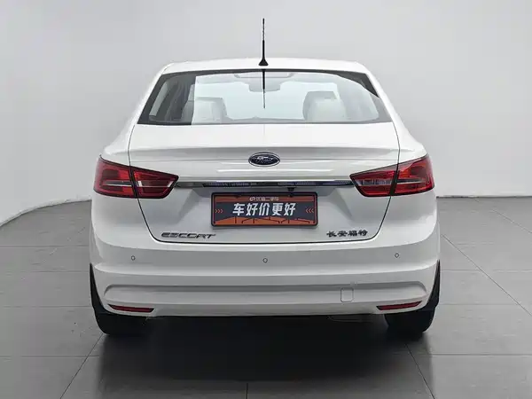 Ford Escort 2016