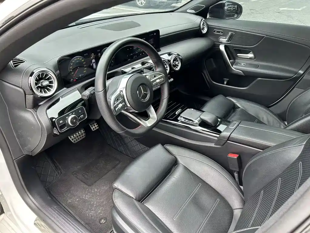 Mercedes-Benz CLA 2022 — фото 9
