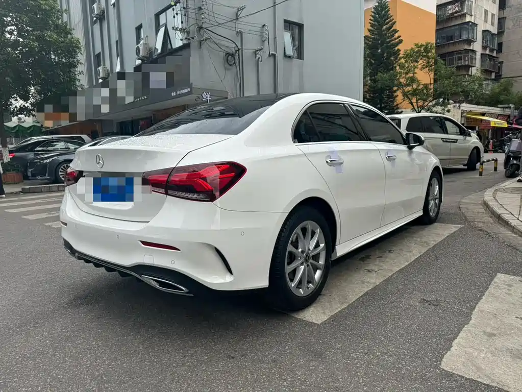 Mercedes-Benz A-Class 2020 — фото 9