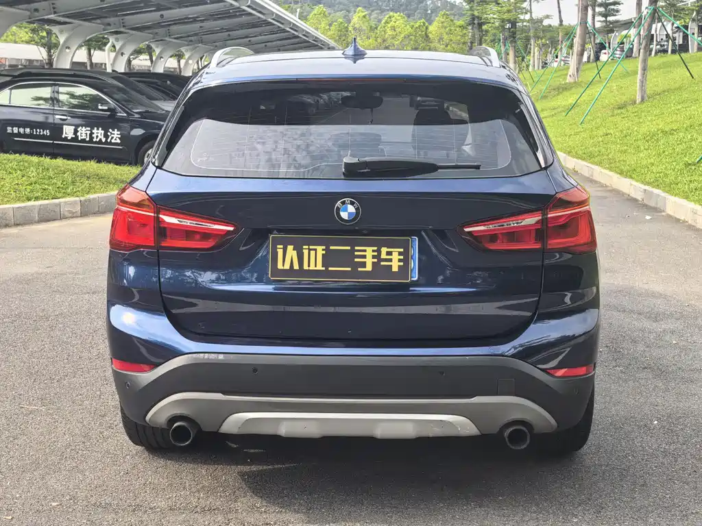 BMW X1 2016 — фото 13