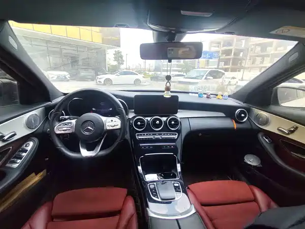 Mercedes-Benz C-Class 2021