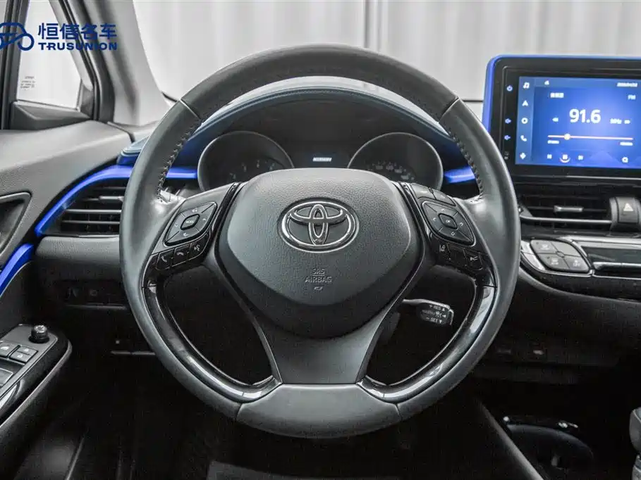 Toyota C-HR 2022 — фото 17