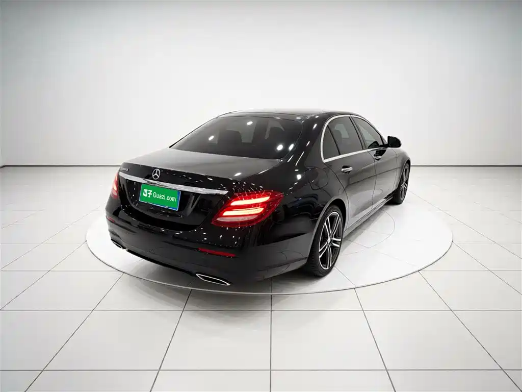 Mercedes-Benz E-Class 2019 — фото 5