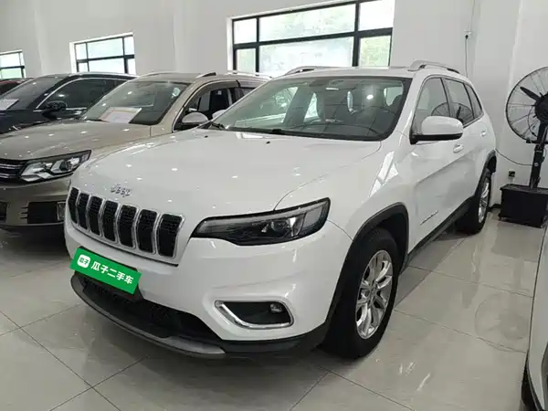 Jeep Cherokee 2020