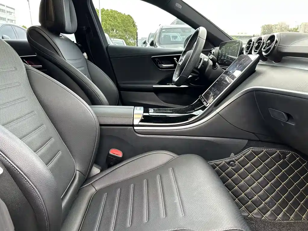 Mercedes-Benz C-Class 2022 — фото 14