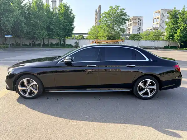 Mercedes-Benz E-Class 2019