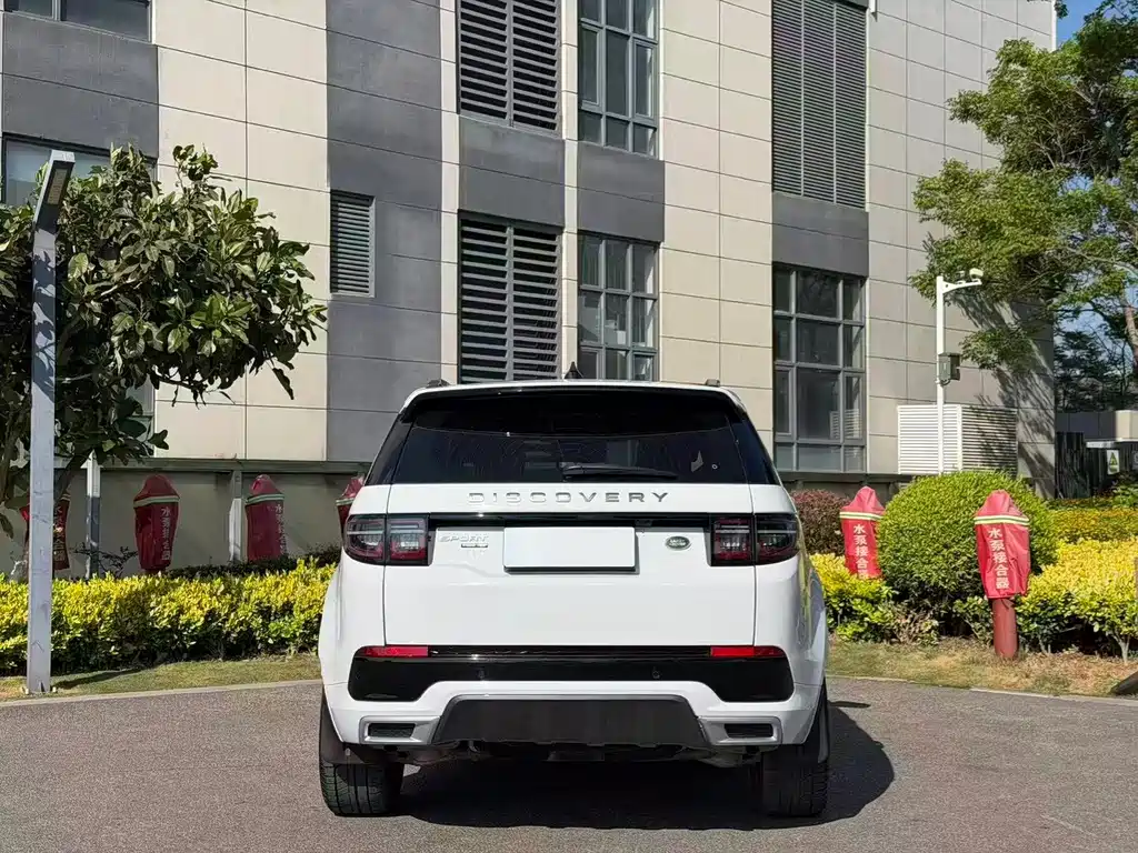 Land Rover Discovery Sport 2020 — фото 8