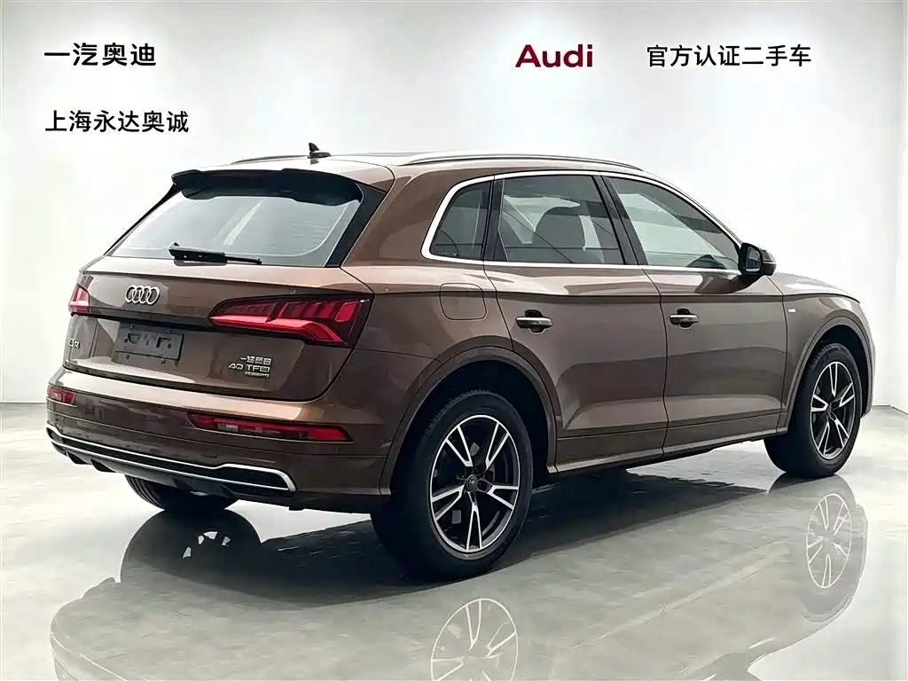 Audi Q5L 2019 — фото 5