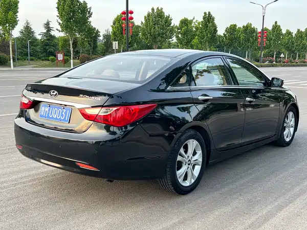 Hyundai Sonata 2013