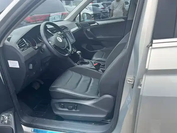 Volkswagen Tiguan L 2020