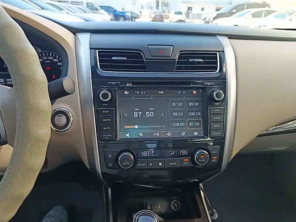 Nissan Teana 2015 — фото 13