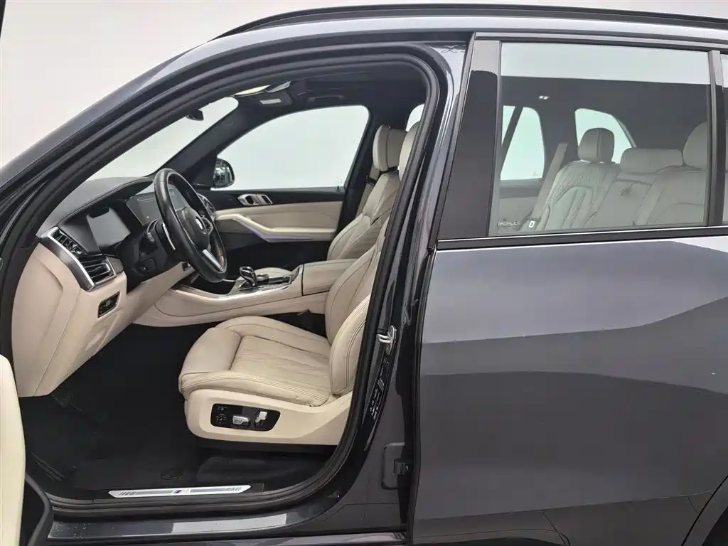 BMW X5 2019 — фото 10