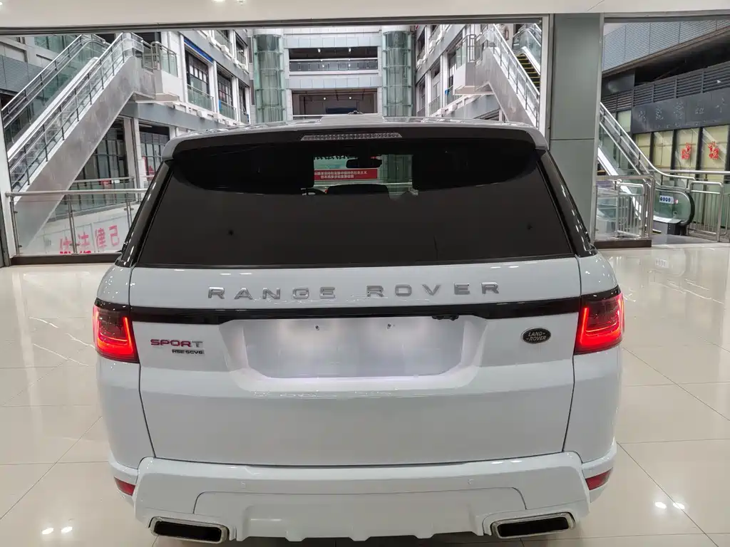 Land Rover Range Rover Sport 2016 — фото 8