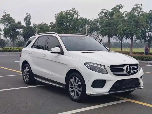 Mercedes-Benz GLE 2017