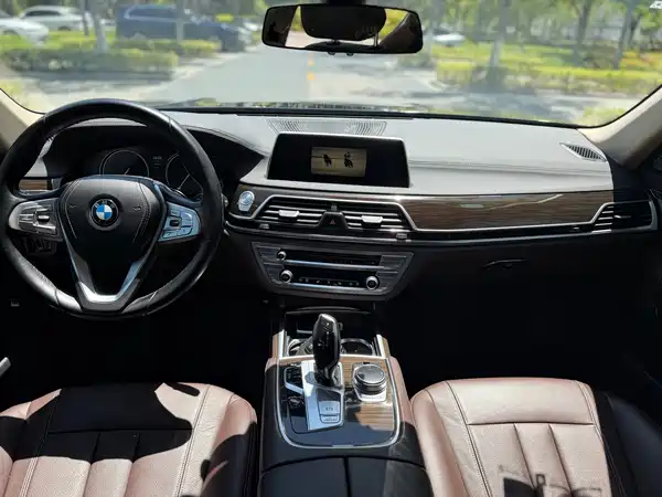 BMW 7 Series 2016