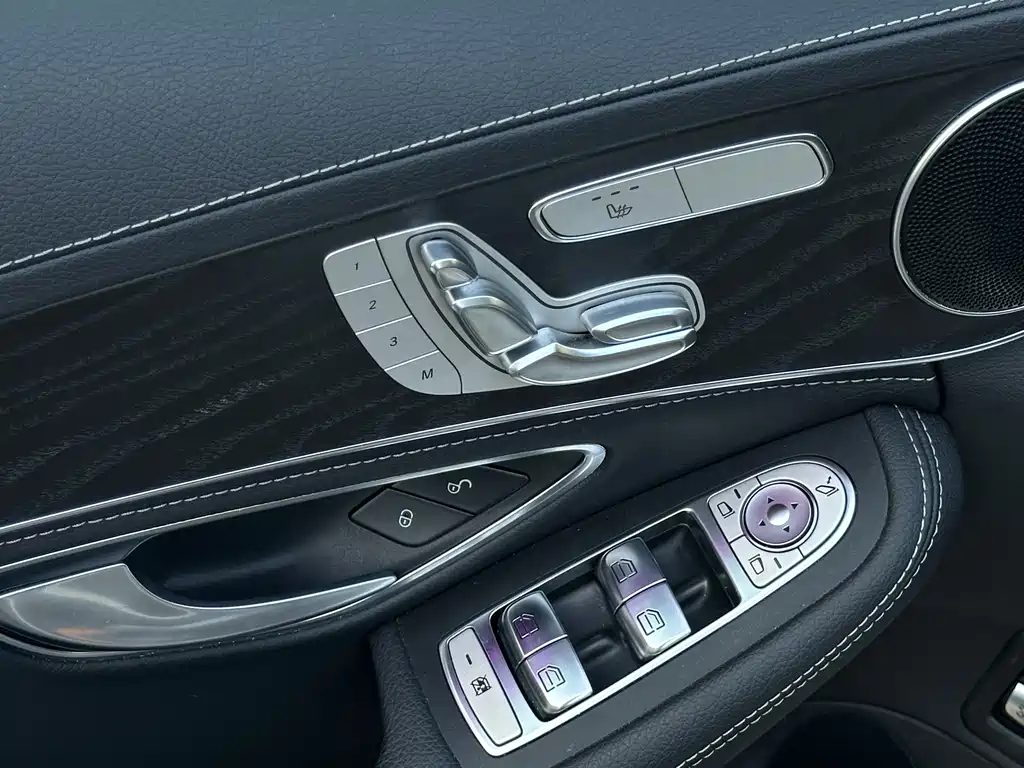 Mercedes-Benz C-Class 2020 — фото 11