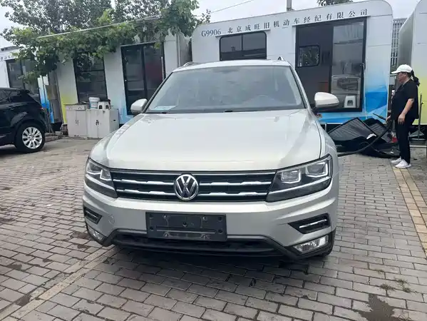 Volkswagen Tiguan L 2020