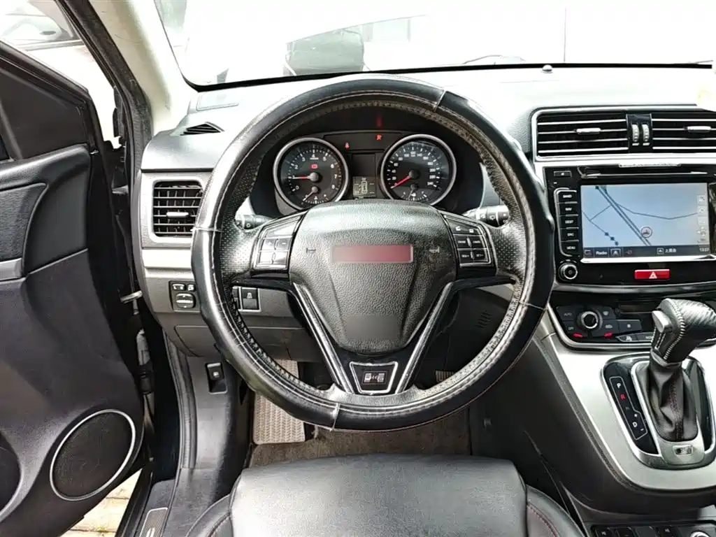 Haval H6 2015 — фото 11