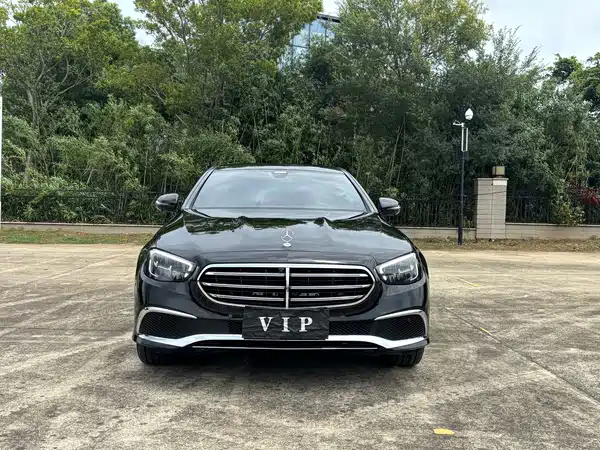 Mercedes-Benz E-Class 2023
