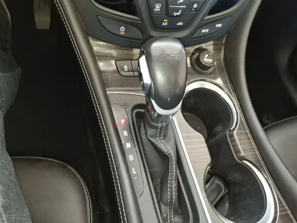 Buick Envision Plus 2020 — фото 14