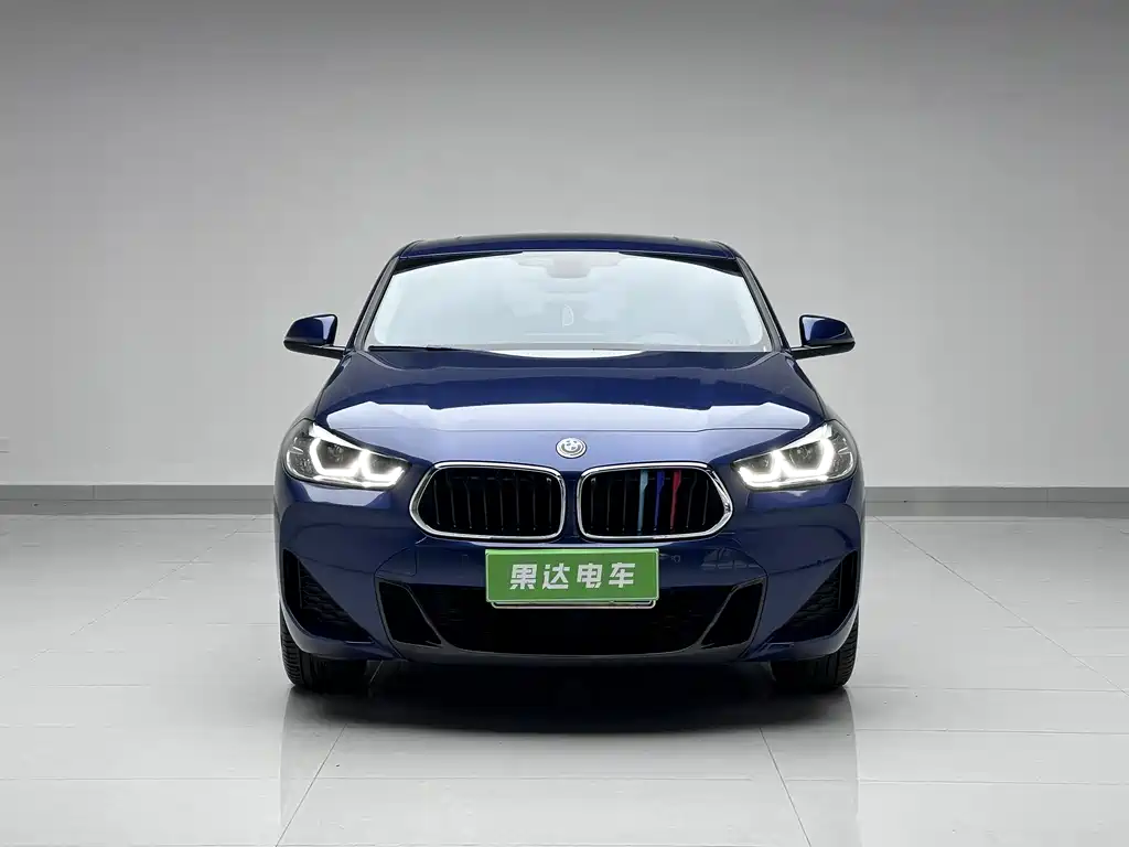 BMW X2 2022 — фото 2