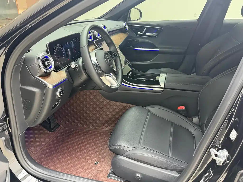 Mercedes-Benz C-Class 2022 — фото 8