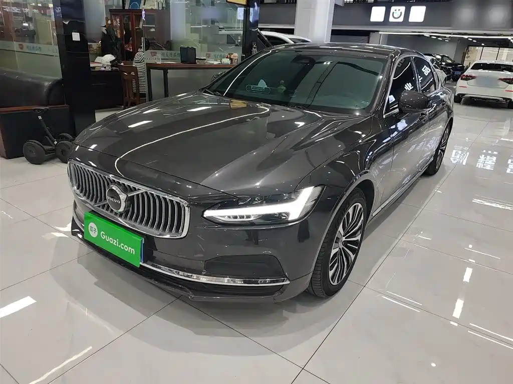 Volvo S90 2025 — фото 1