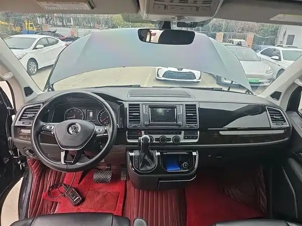 Volkswagen Metroway 2019