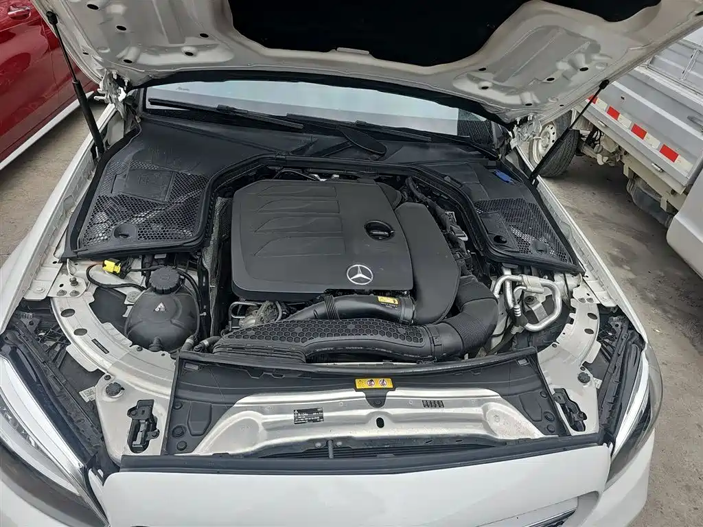 Mercedes-Benz C-Class 2020 — фото 16
