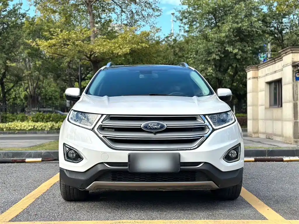 Ford Edge 2017 — фото 8