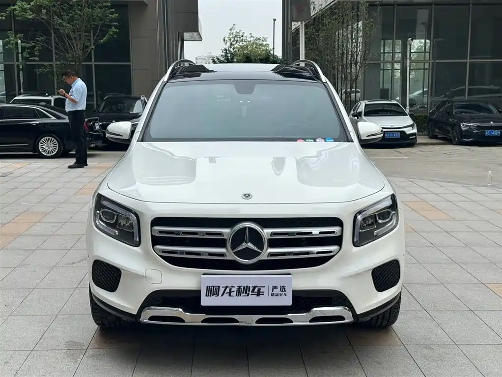 Mercedes-Benz GLB 2020 — фото 3