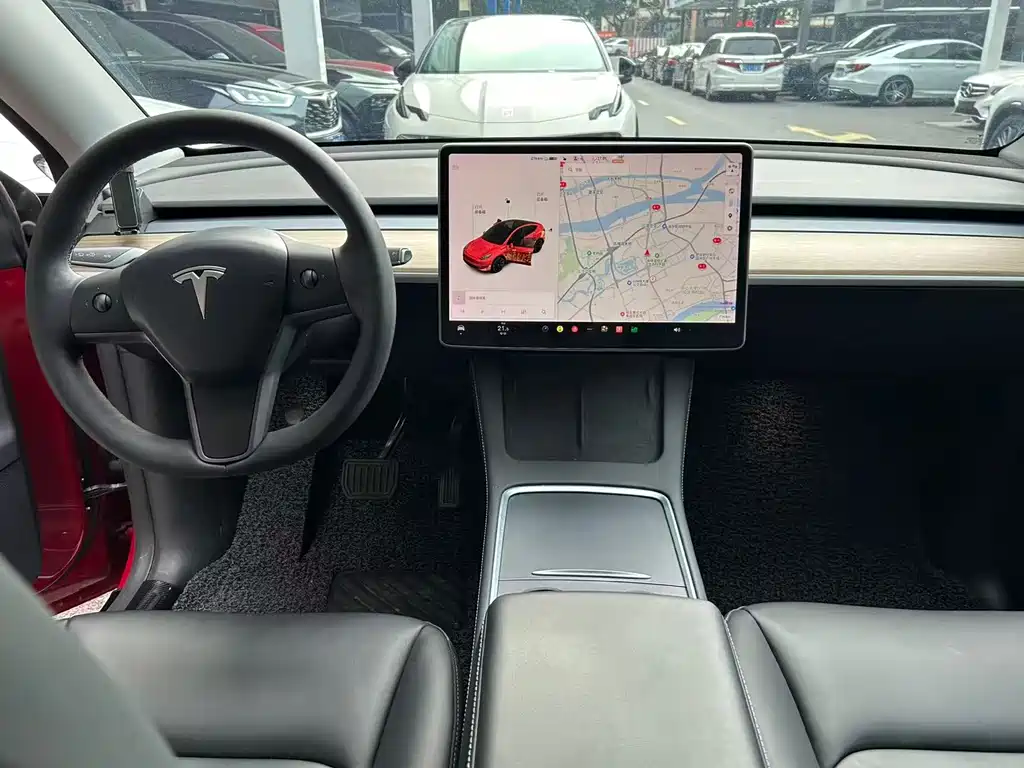 Tesla Model Y 2021 — фото 14