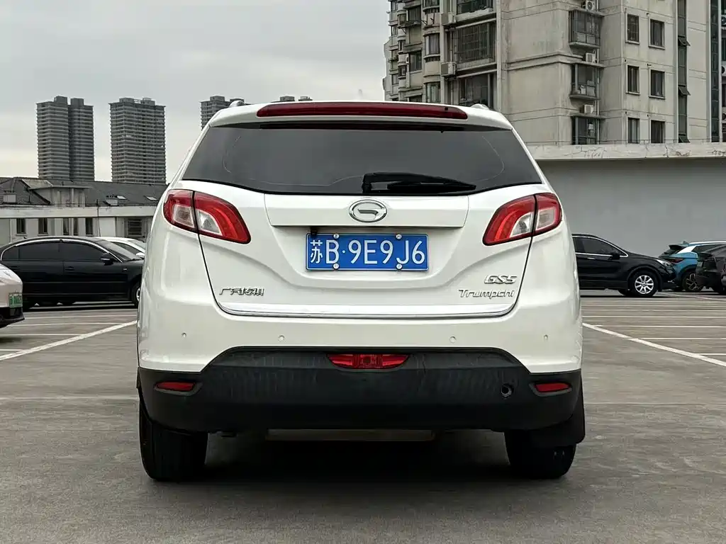 GAC Motor Trumpchi GS5 2014 — фото 9