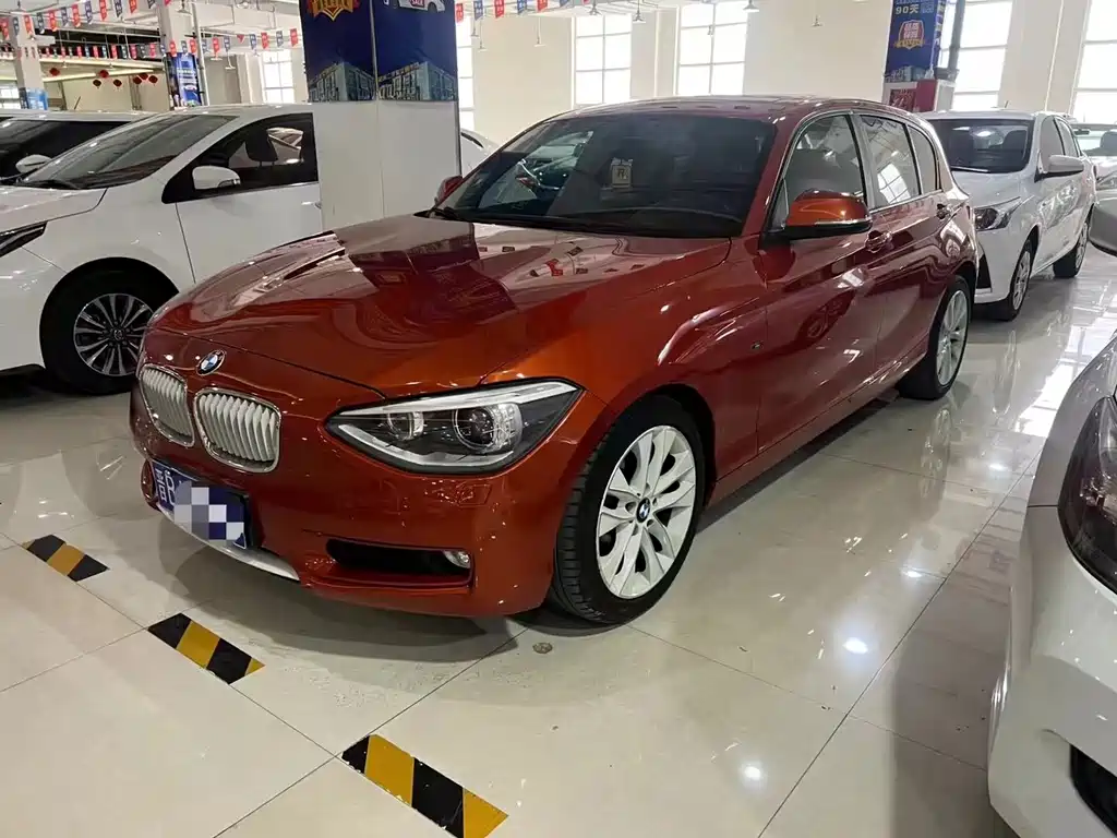 BMW 1 Series 2012 — фото 1