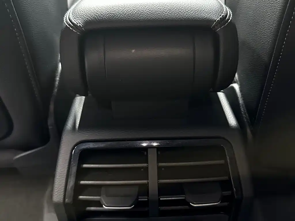Audi Q3 2022 — фото 17
