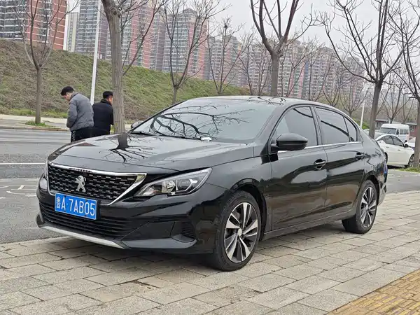 Peugeot 408 2020