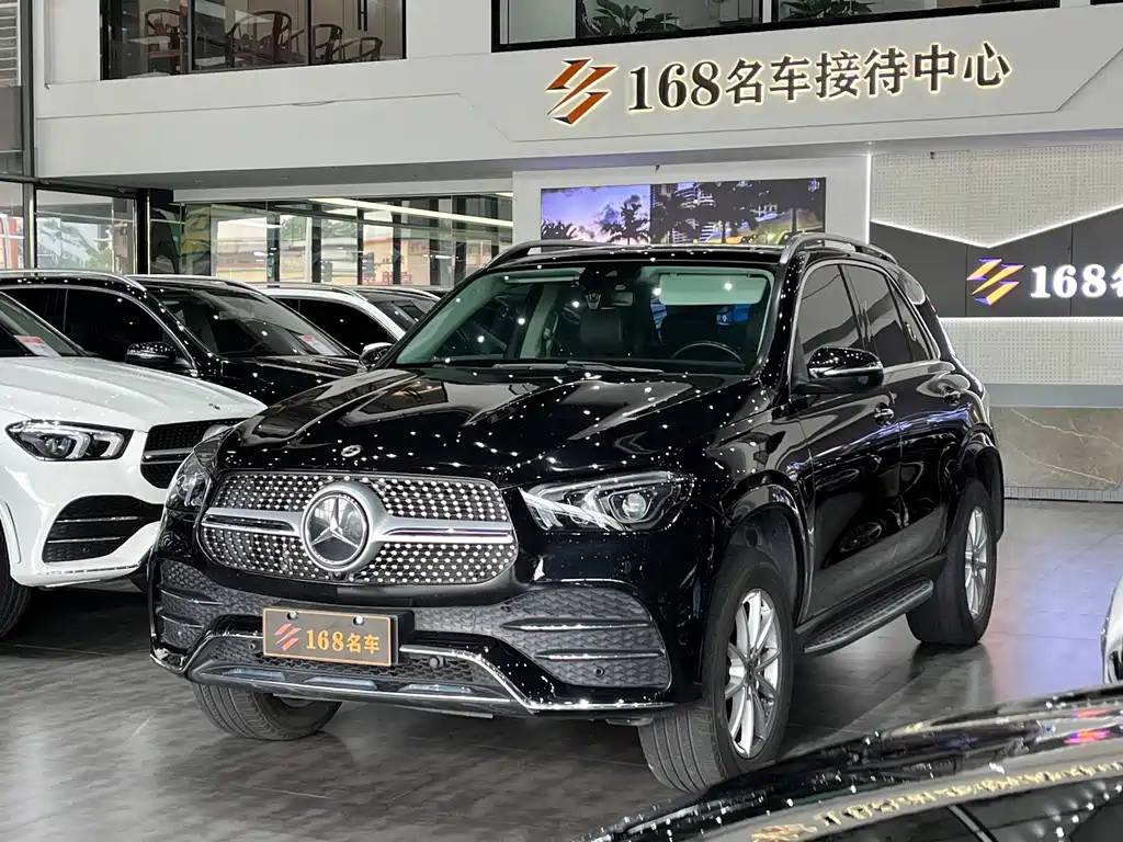 Mercedes-Benz GLE 2021 — фото 1