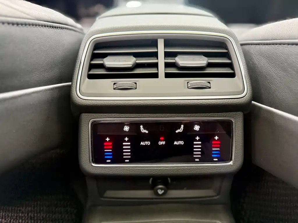Audi A6L 2021 — фото 10