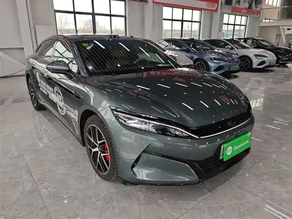 BYD Han L 2025