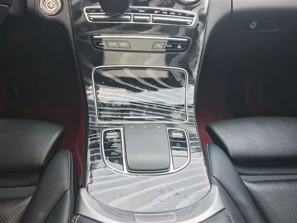 Mercedes-Benz C-Class 2018 — фото 10