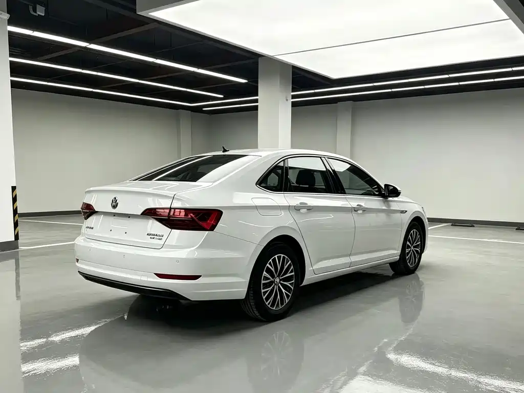 Volkswagen Sagitar 2020 — фото 16