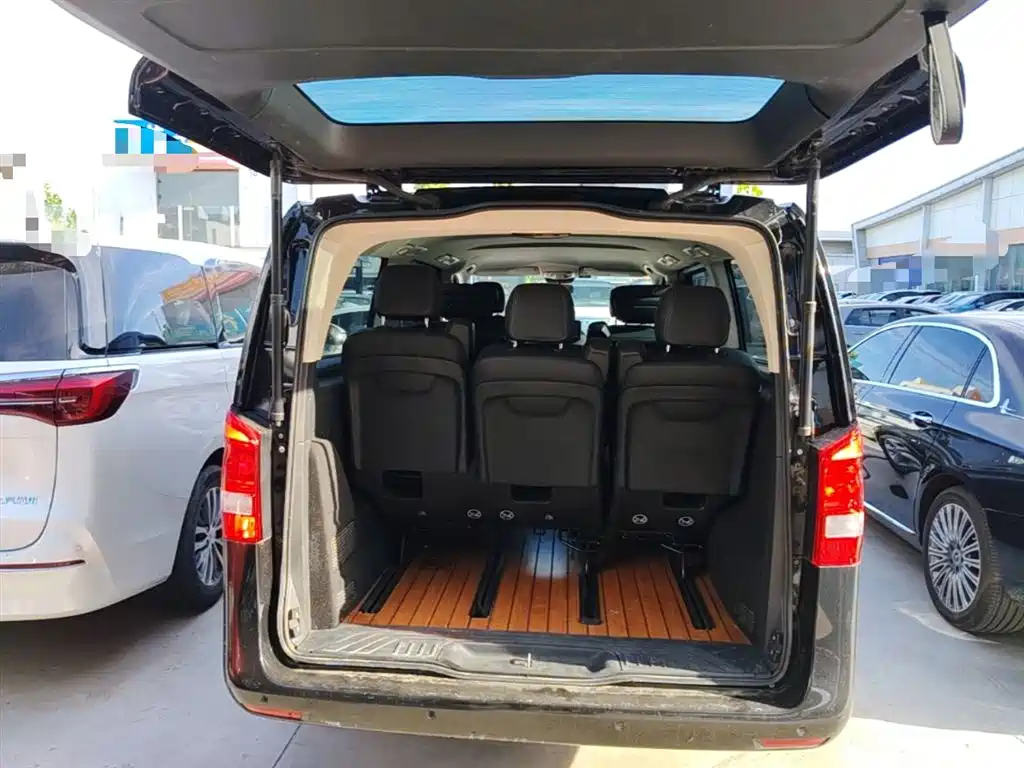 Mercedes-Benz Vito 2020 — фото 19