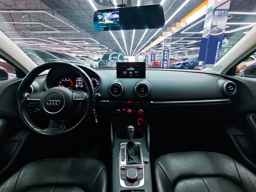 Audi A3 2017 — фото 4
