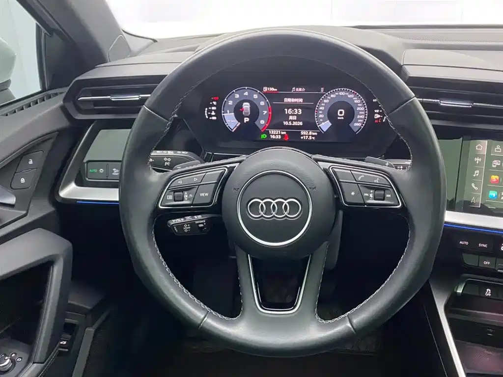 Audi A3 2024 — фото 14