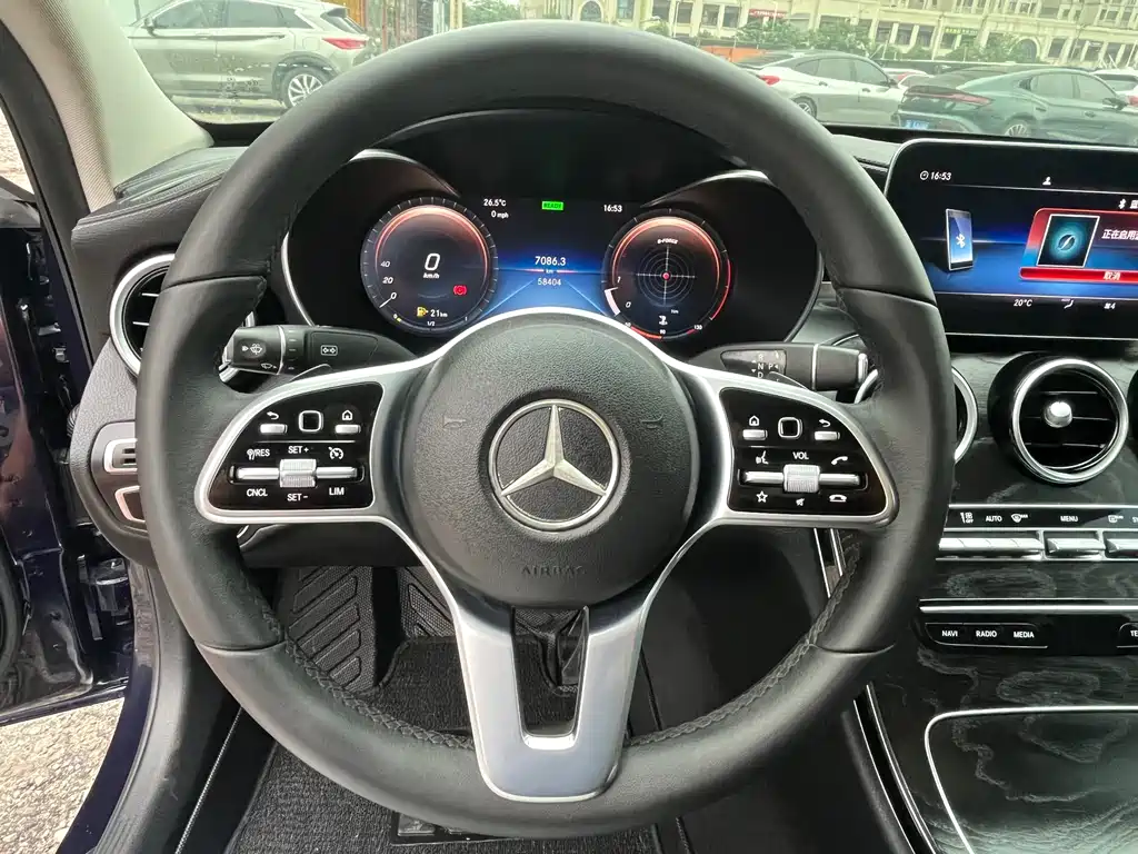 Mercedes-Benz C-Class 2019 — фото 15