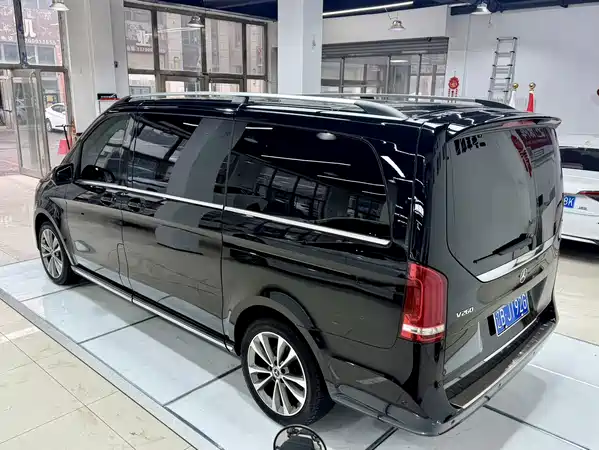 Mercedes-Benz V-Class 2022