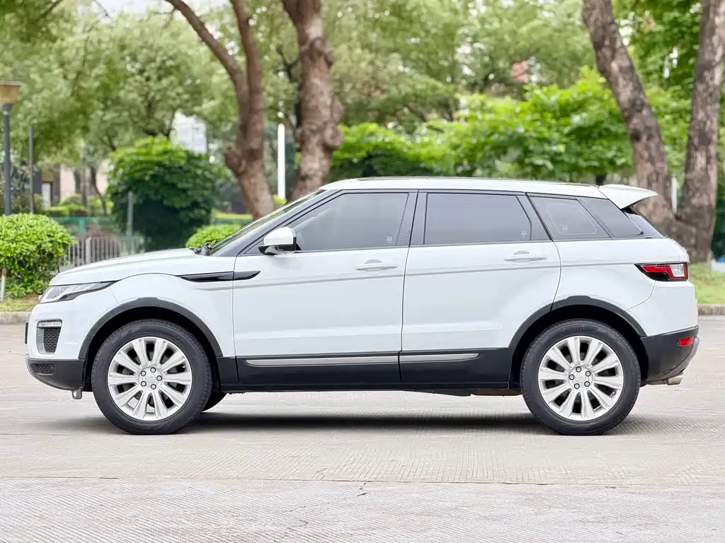 Land Rover Evoque 2018 — фото 4