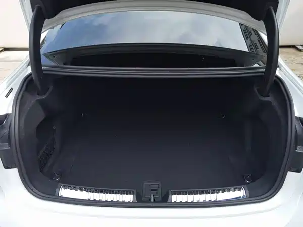 Audi A5L 2025