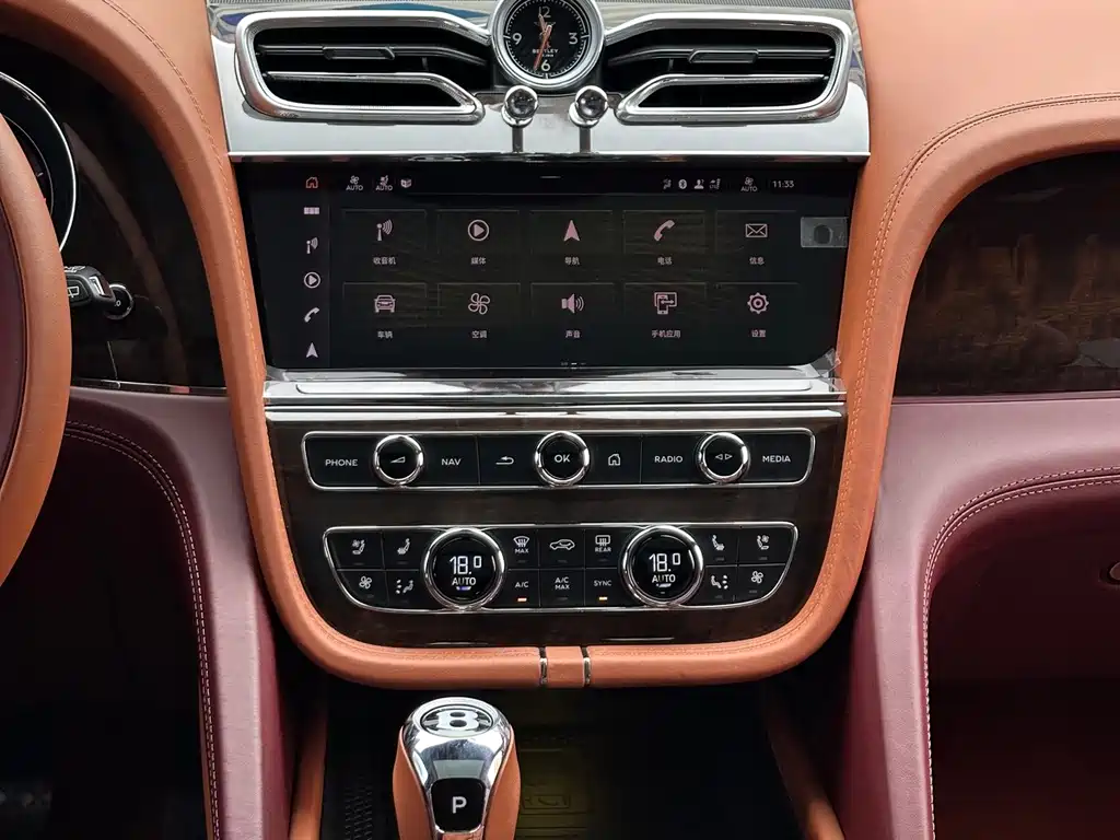 Bentley Bentayga 2020 — фото 22